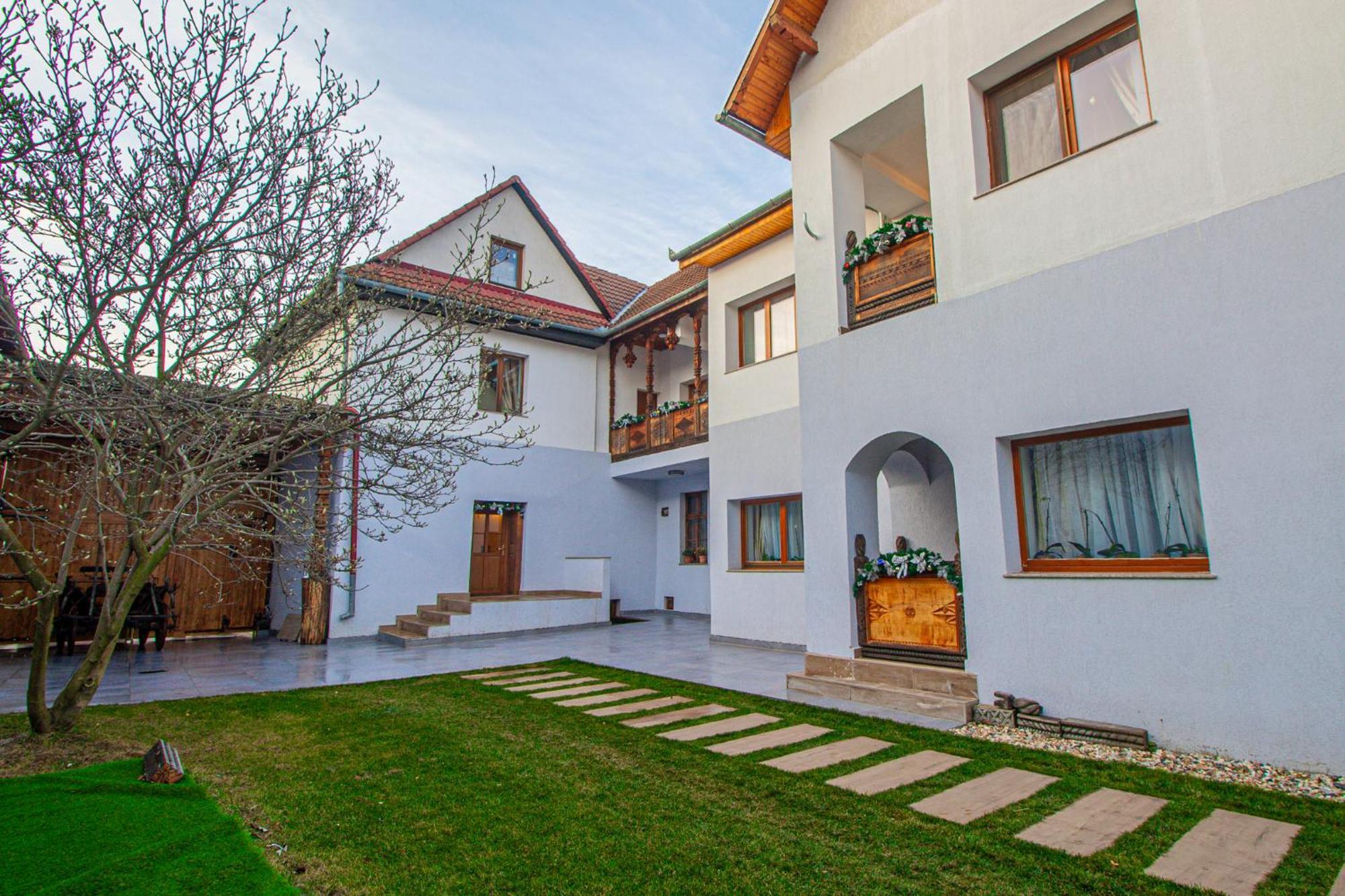 Hotel Runca-N Rai Cristian  Zewnętrze zdjęcie
